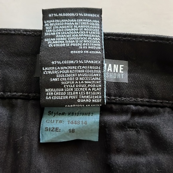 Kut From The Kloth Jane High Rise Short Size 18 - Picture 12 of 16